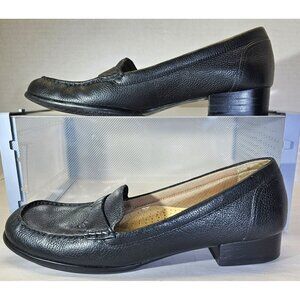 Z Collection  By Trotters Women's "FRANCESCA" Black Slip-On Loafer Shoes